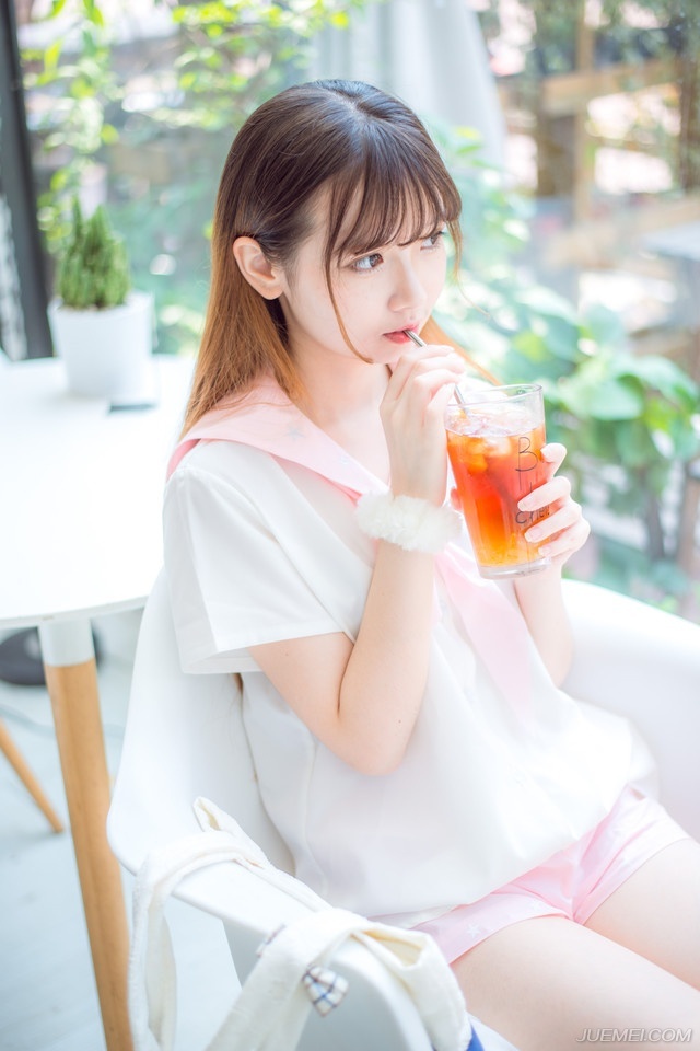 三个人的友情，必定有一个人受伤。